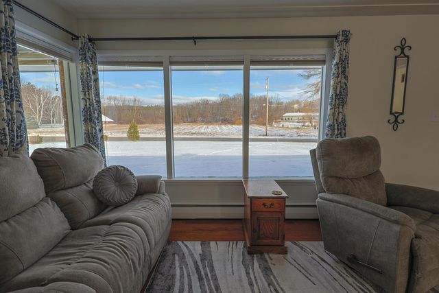 6490 145th Avenue, Laketown Twp, MI 49423