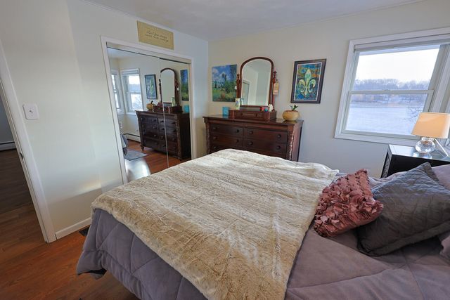 6490 145th Avenue, Laketown Twp, MI 49423