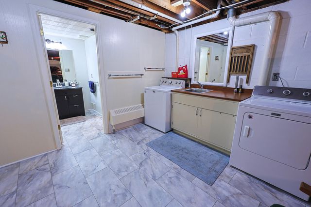 6490 145th Avenue, Laketown Twp, MI 49423