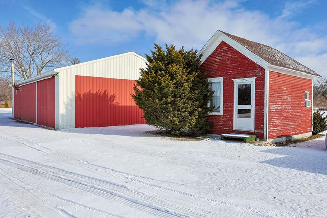 6490 145th Avenue, Laketown Twp, MI 49423