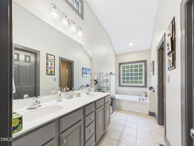517 Birdsong Lane, Hurdle Mills, NC 27541
