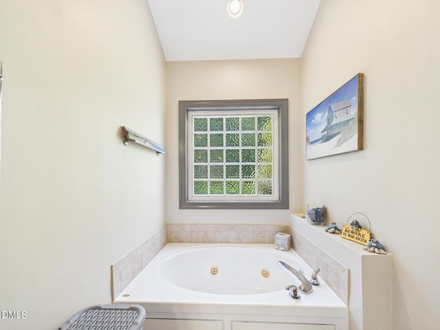 517 Birdsong Lane, Hurdle Mills, NC 27541