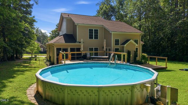 517 Birdsong Lane, Hurdle Mills, NC 27541