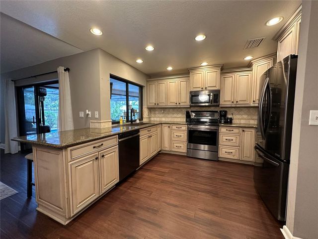 10116 130TH LANE, Seminole, FL 33776