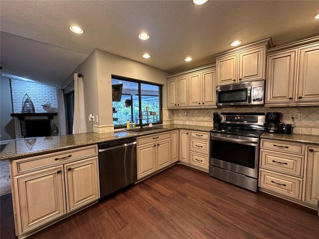 10116 130TH LANE, Seminole, FL 33776