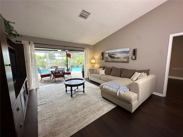 10116 130TH LANE, Seminole, FL 33776