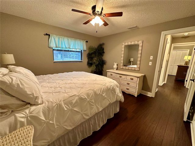 10116 130TH LANE, Seminole, FL 33776