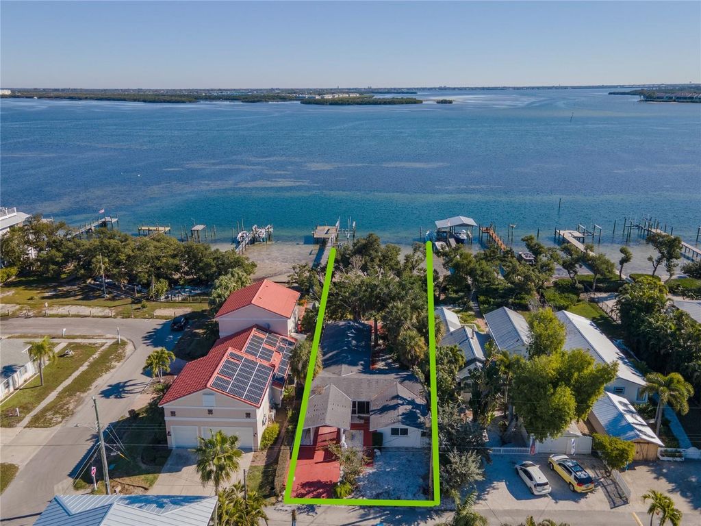 2316 CANASTA DRIVE, Bradenton Beach, FL 34217
