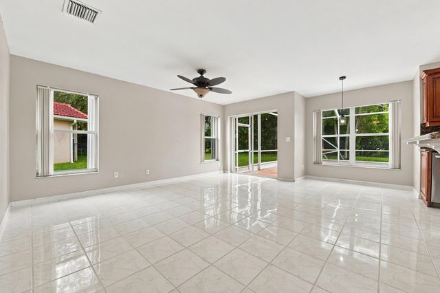 8132 Mystic Harbor Circle, Boynton Beach, FL 33436