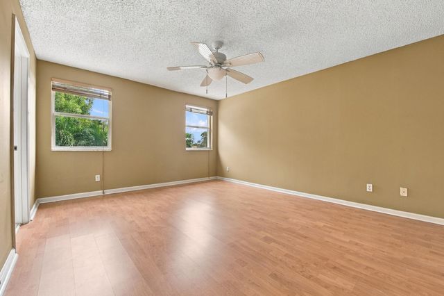 8132 Mystic Harbor Circle, Boynton Beach, FL 33436