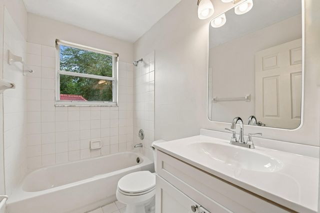 8132 Mystic Harbor Circle, Boynton Beach, FL 33436