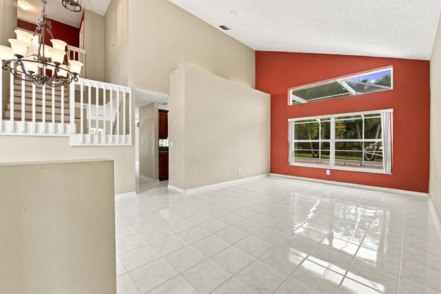 8132 Mystic Harbor Circle, Boynton Beach, FL 33436