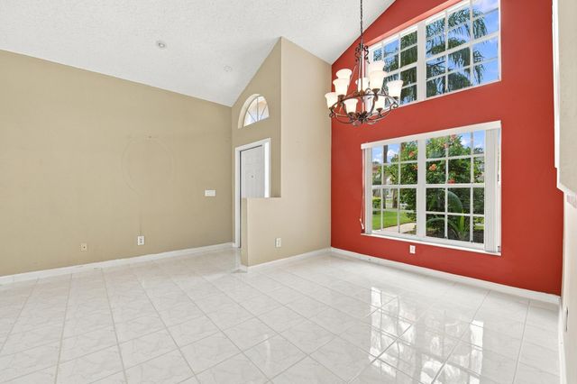 8132 Mystic Harbor Circle, Boynton Beach, FL 33436