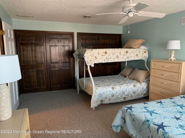 107 Carlton Place, Mantoloking, NJ 08738