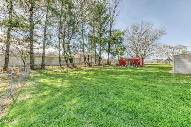 633 Old Airport Road, Bristol, VA 24201