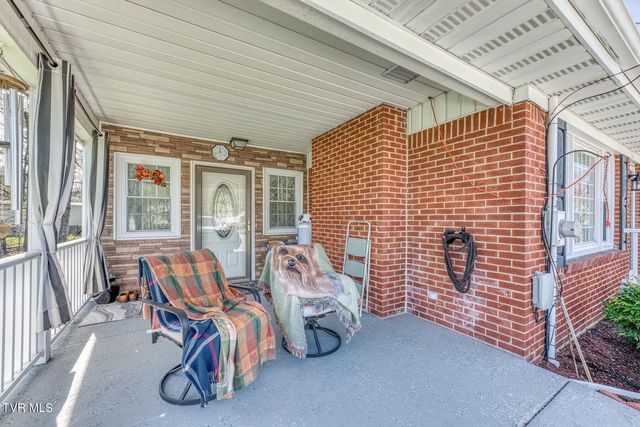 633 Old Airport Road, Bristol, VA 24201