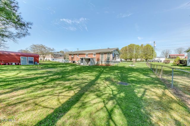 633 Old Airport Road, Bristol, VA 24201