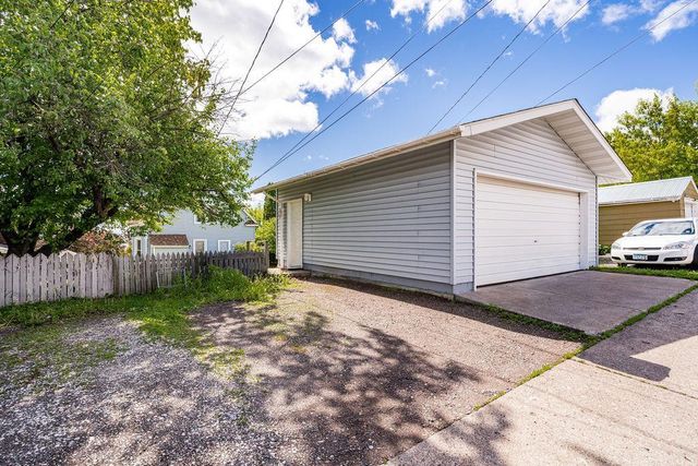 815 E 7th Street, Duluth, MN 55805
