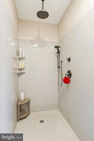 879 OLDE OAK VIEW DR, Springfield, WV 26763