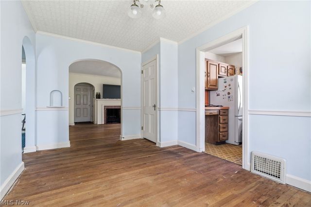 1220 28th Street NE, Canton, OH 44714