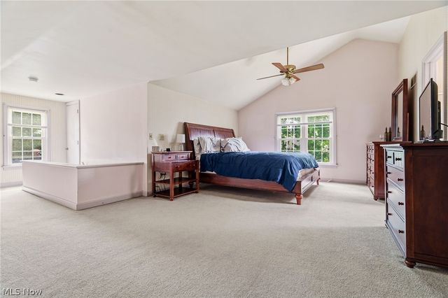 1220 28th Street NE, Canton, OH 44714
