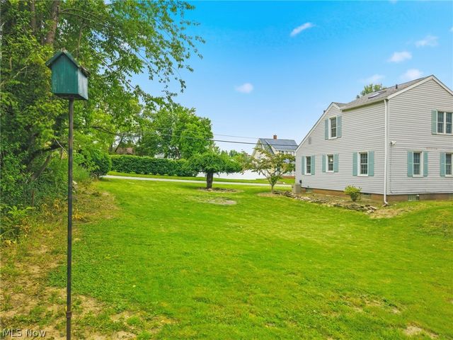 1220 28th Street NE, Canton, OH 44714
