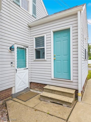 1220 28th Street NE, Canton, OH 44714