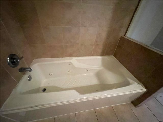 508 W Clay Street, Houston, TX 77019