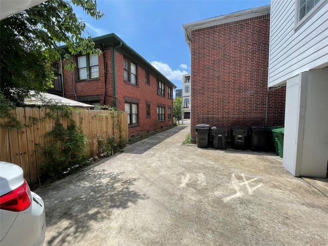 508 W Clay Street, Houston, TX 77019