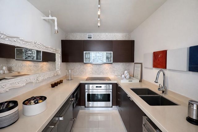 1000 West Ave 1111, Miami Beach, FL 33139