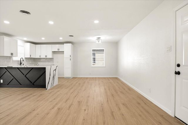 2101 Dayton Street, Haltom City, TX 76117