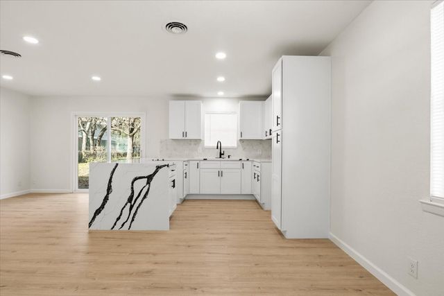 2101 Dayton Street, Haltom City, TX 76117