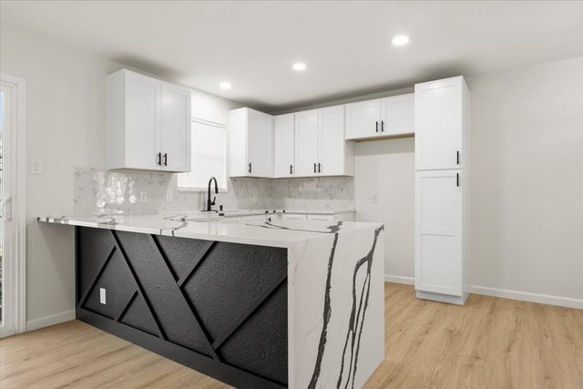 2101 Dayton Street, Haltom City, TX 76117