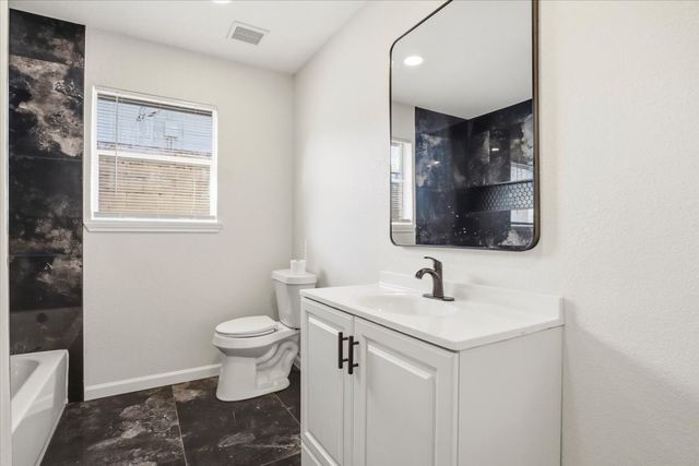 2101 Dayton Street, Haltom City, TX 76117