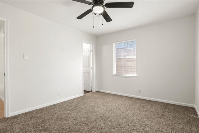 2101 Dayton Street, Haltom City, TX 76117