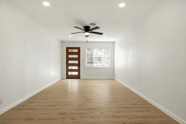 2101 Dayton Street, Haltom City, TX 76117