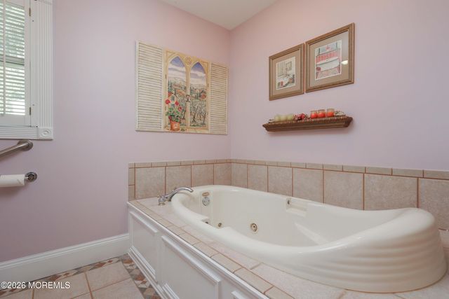 201 Heights Terrace, Middletown, NJ 07748