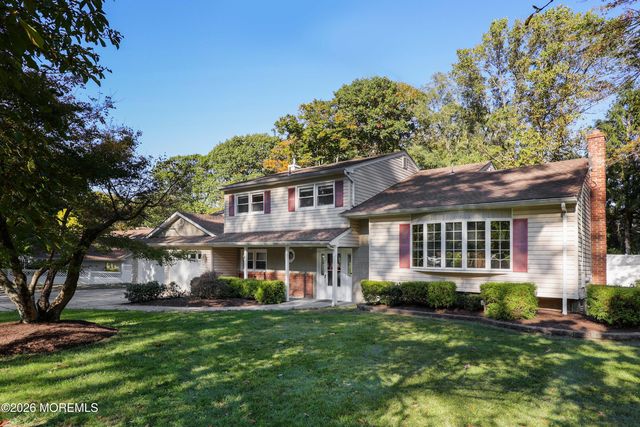 201 Heights Terrace, Middletown, NJ 07748