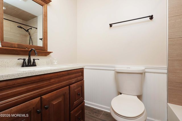 201 Heights Terrace, Middletown, NJ 07748