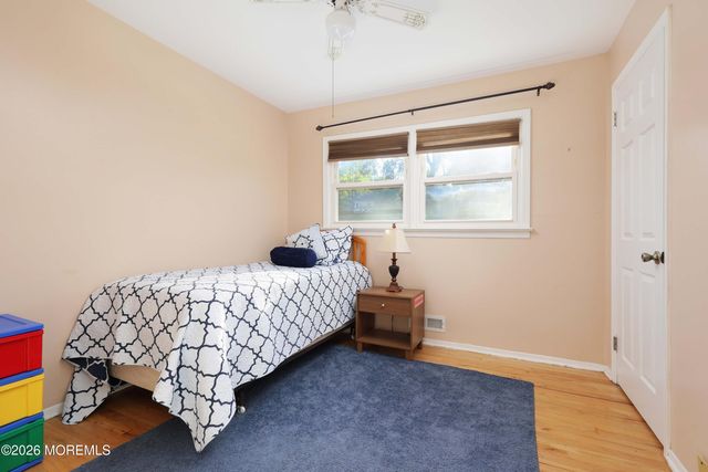 201 Heights Terrace, Middletown, NJ 07748