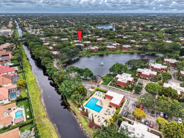 713 NW 99th Circle, Plantation, FL 33324
