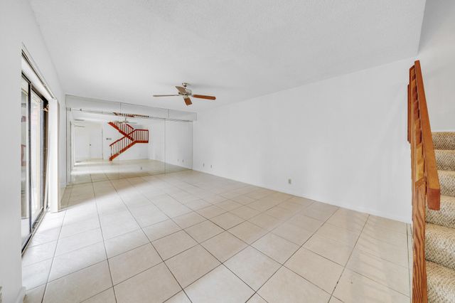 713 NW 99th Circle, Plantation, FL 33324