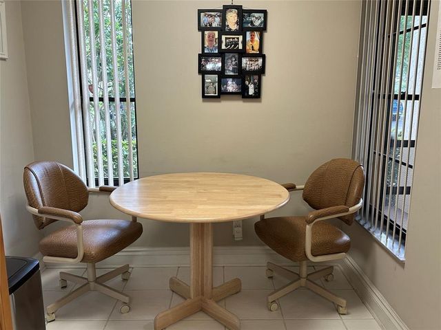 5609 Coral Lake 109, Margate, FL 33063