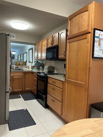 5609 Coral Lake 109, Margate, FL 33063