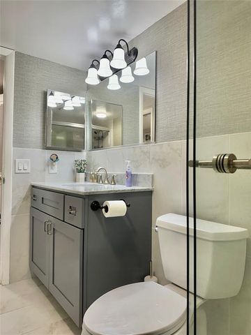 5609 Coral Lake 109, Margate, FL 33063