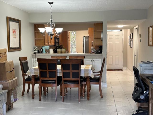 5609 Coral Lake 109, Margate, FL 33063