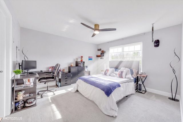 1120 Ashley Lane, Inverness, IL 60010