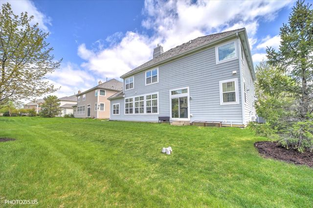 1120 Ashley Lane, Inverness, IL 60010