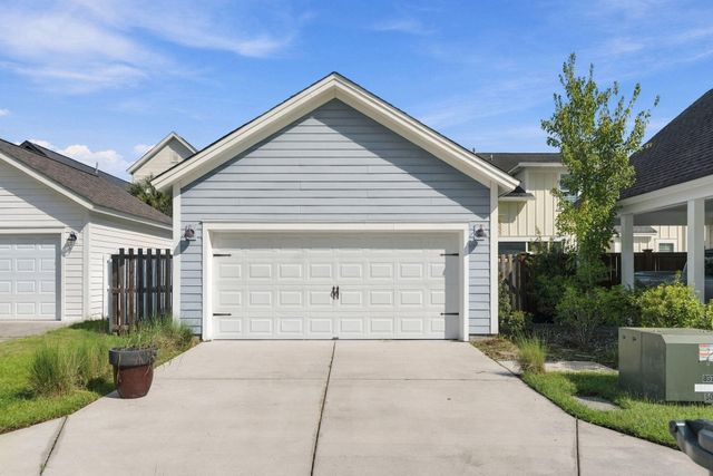 212 Bumble Way, Summerville, SC 29485