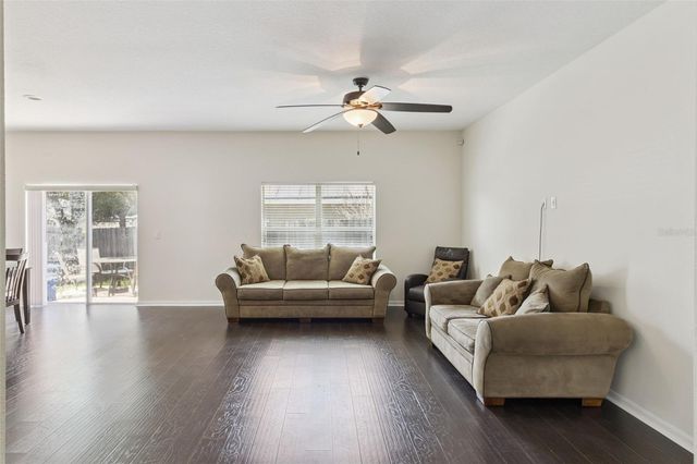 725 STAR POINTE DRIVE, Seffner, FL 33584